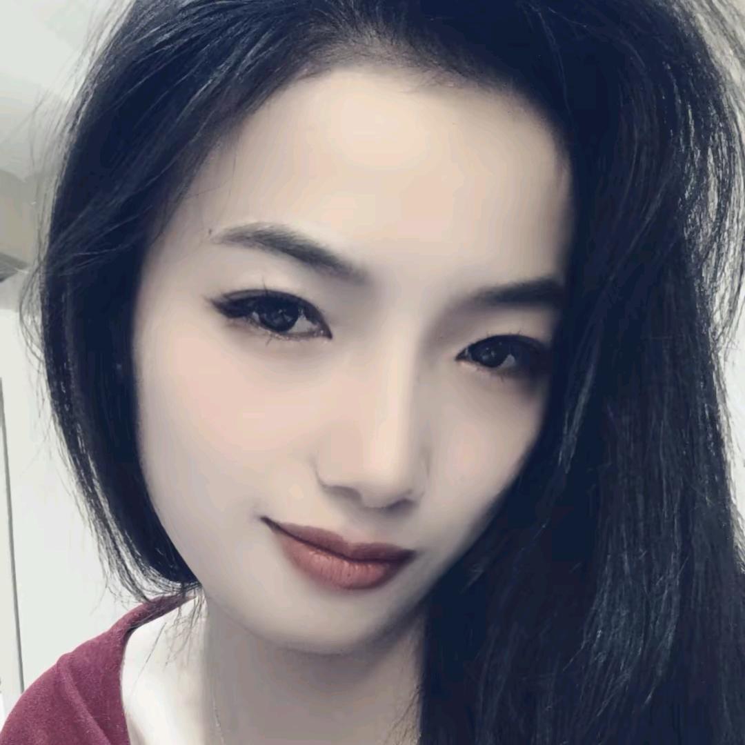 小爱👄爱^ω^的生活