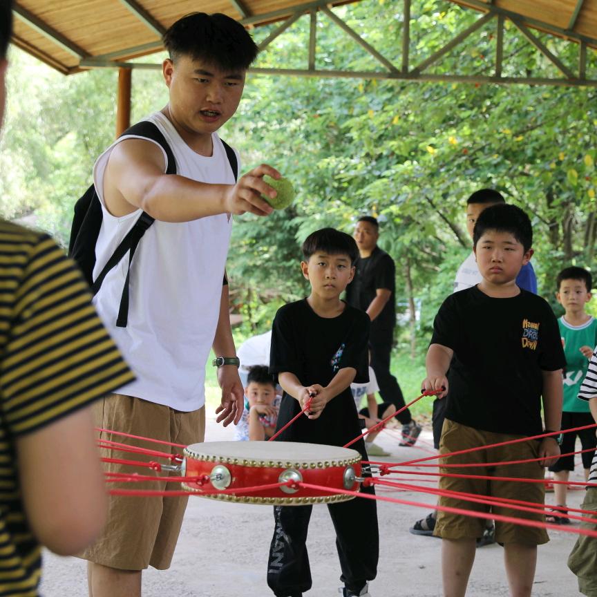 戴窑跆拳道俞教练