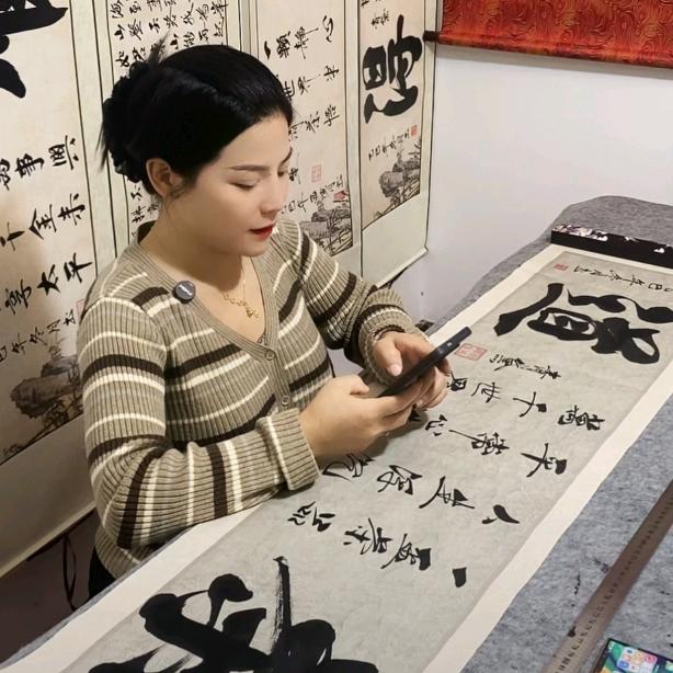 青黛助理
