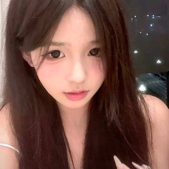 花🌸落谁家
