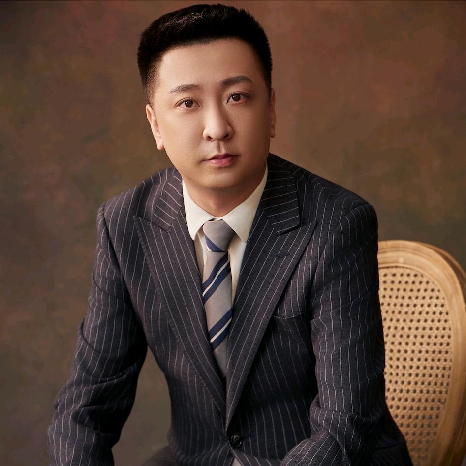 DJ ZHANG