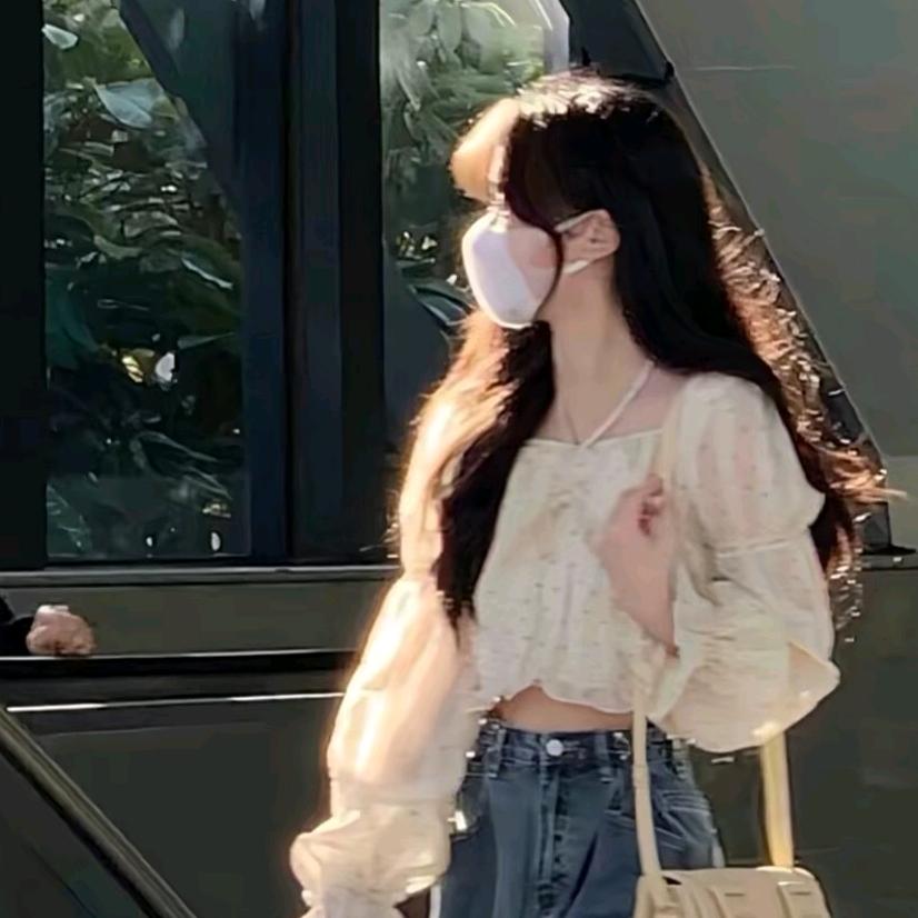 cr&