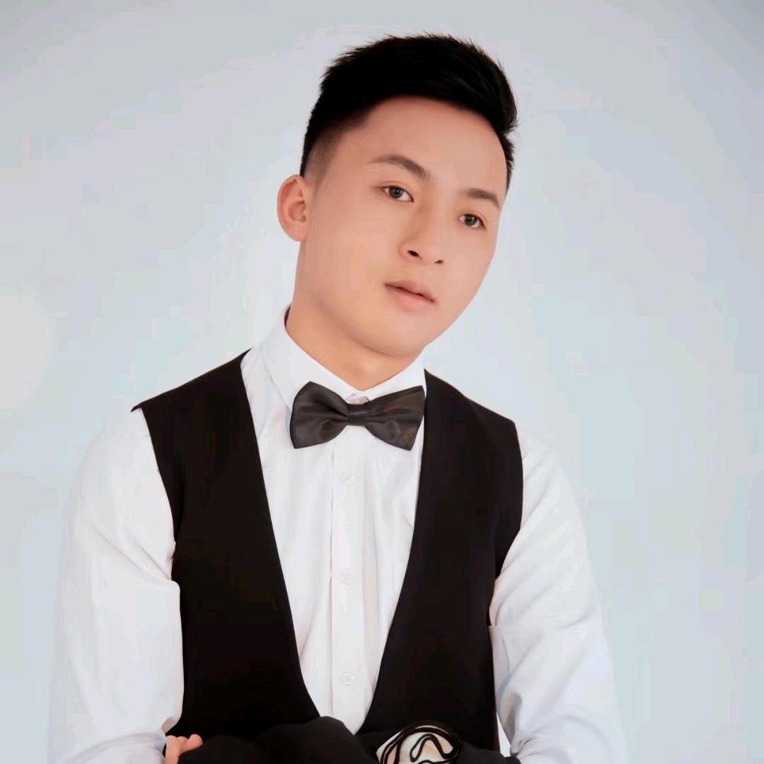 车厘子， 蜂糖梨  七彩烟墙