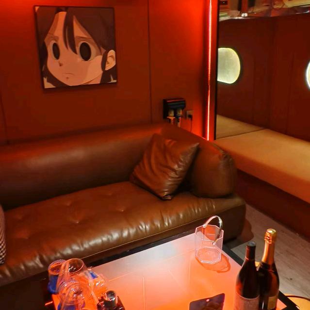 微漫电玩俱乐部VR虚拟现实私密空间官方号