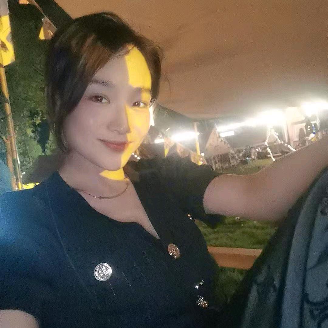 广美娜娜女装店