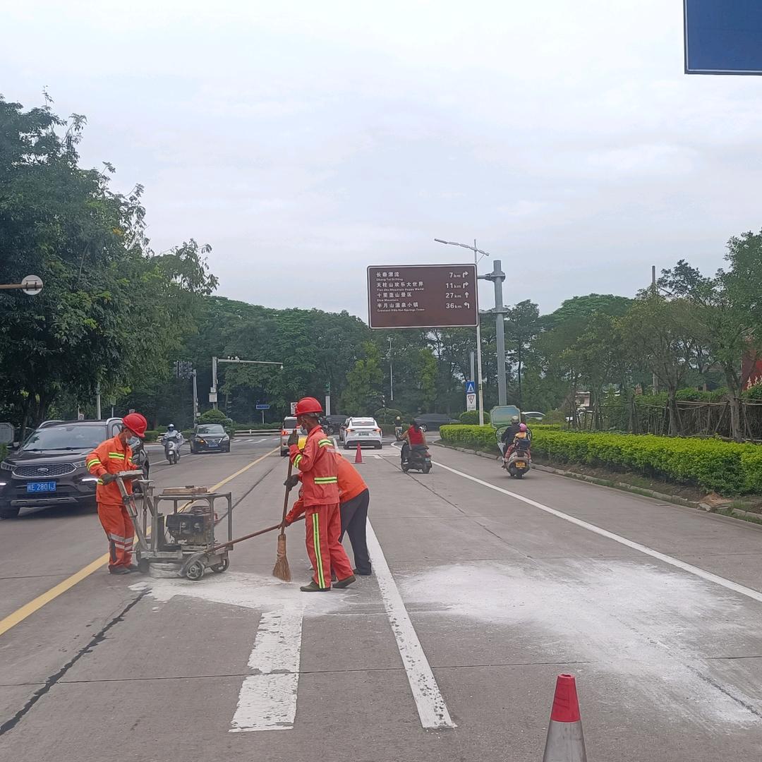 厦门鑫垚楠交通