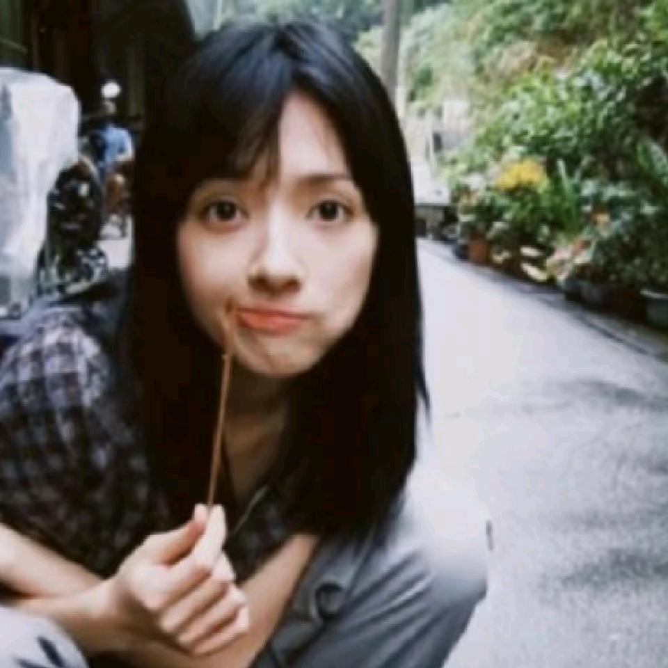 柠檬冰渣茶头像