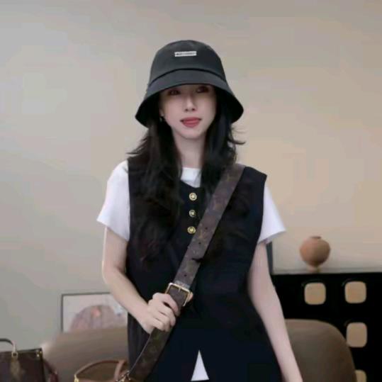 深圳南油西西高端定制爆款返场