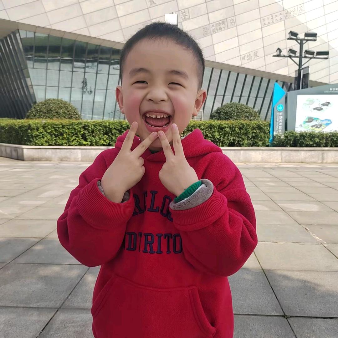 是小谷子呀