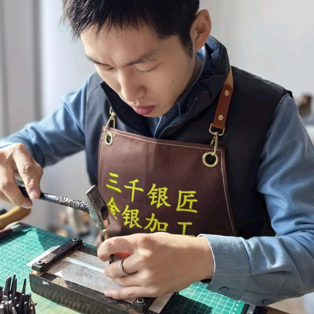 三千手工银