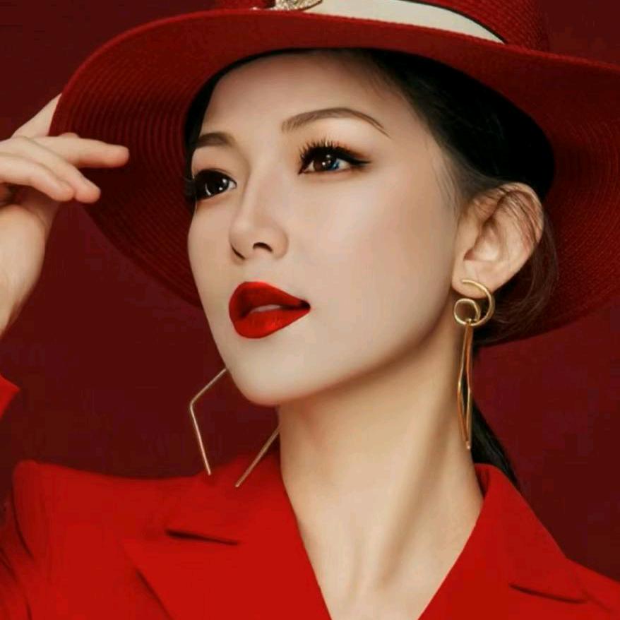 广州琳姐服装尾货批发三号库