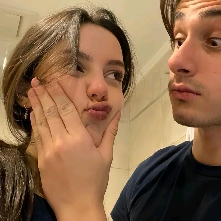 李直气壮的李哈哈～