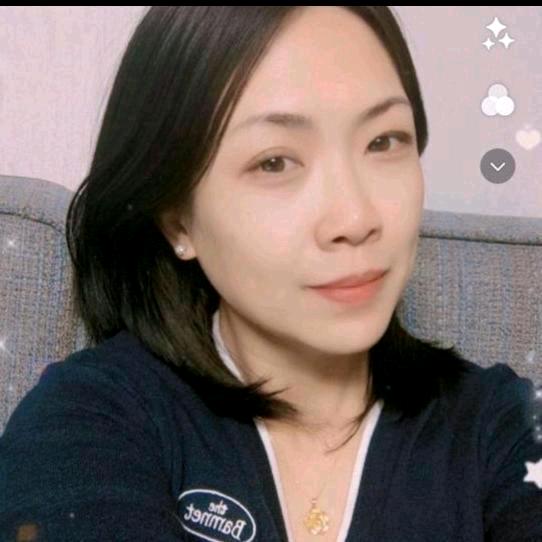 向阳而生🌻🌻🌻