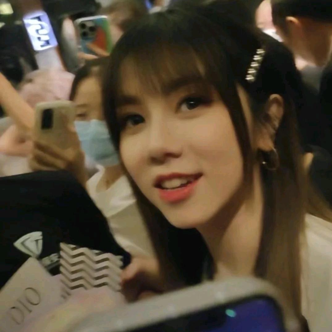 开心绝育大蟑螂