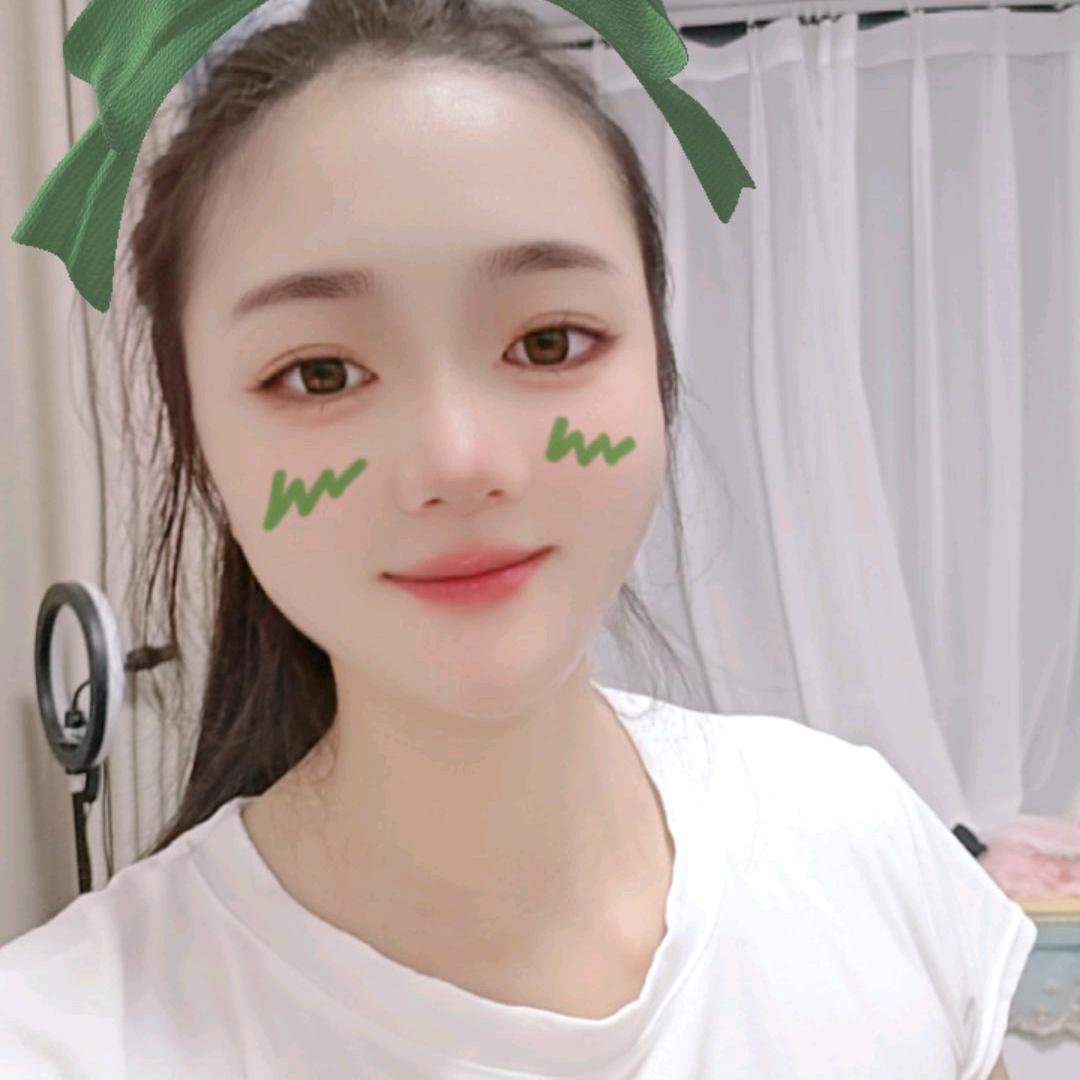 小菲