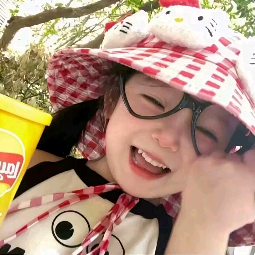 .妤蒽.