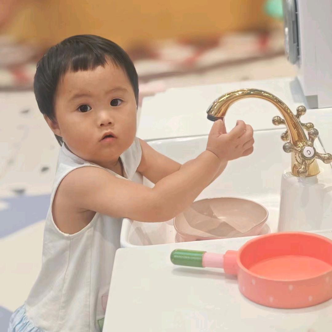 红伟门业梁庄店