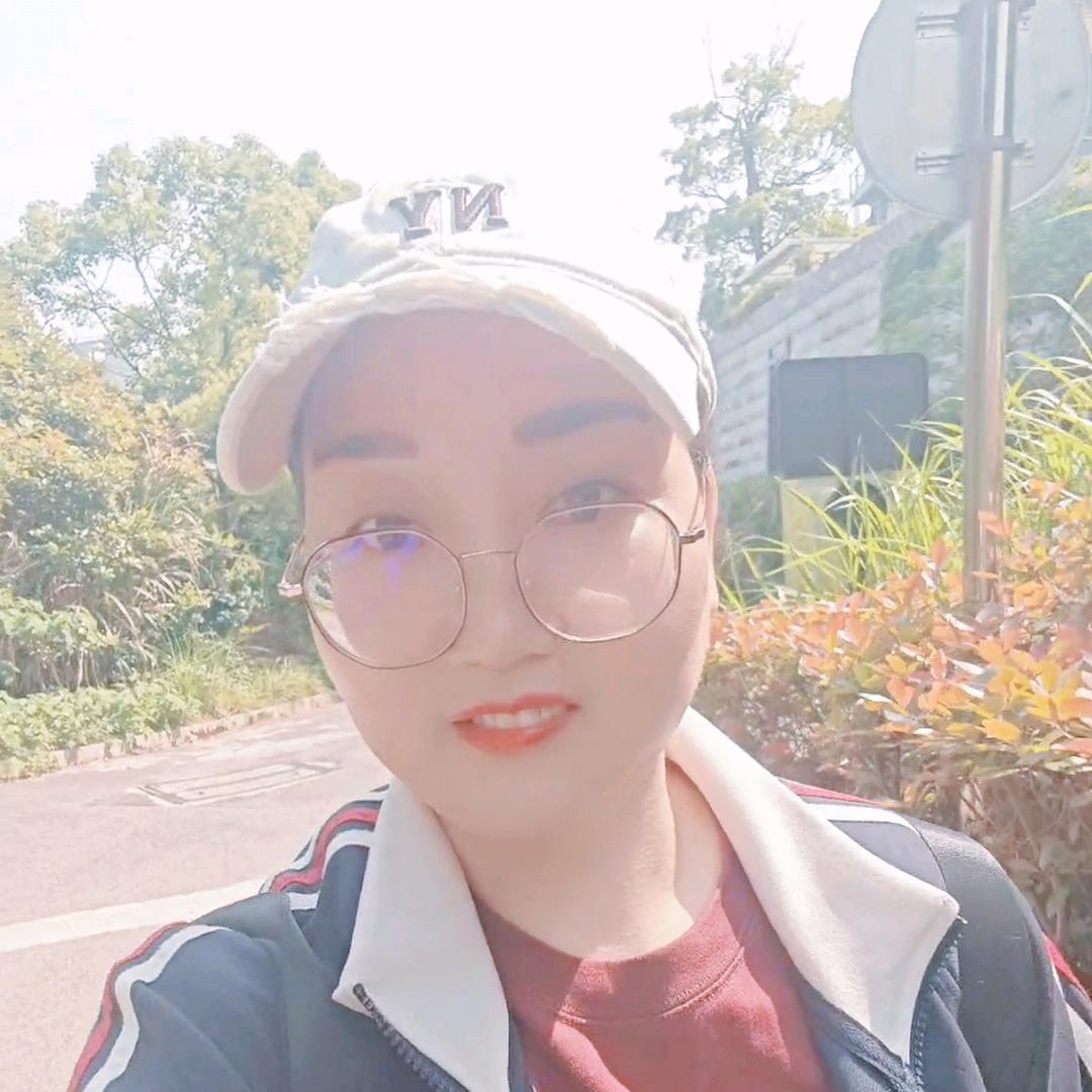 丫S素姐🌻🌺🌼