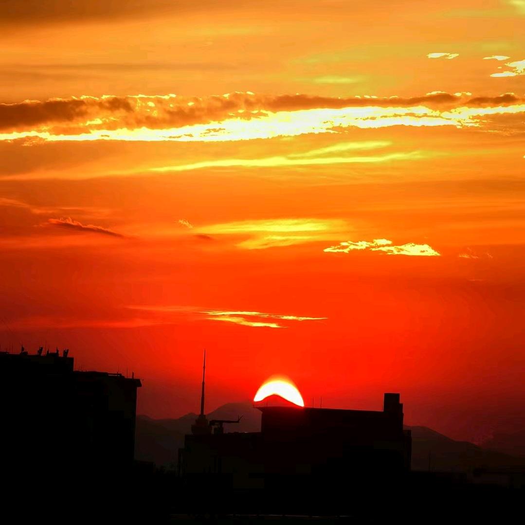 🔴一🔵轮❤️红🇨🇳日🍎