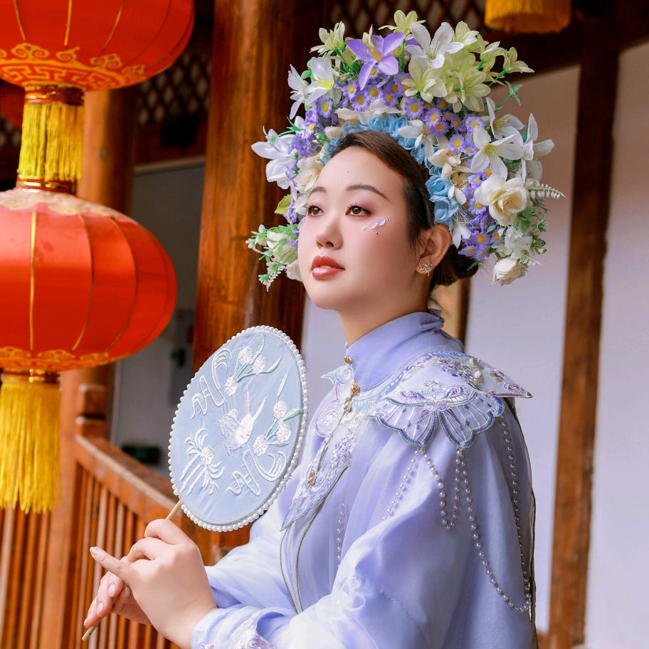 .钱多多