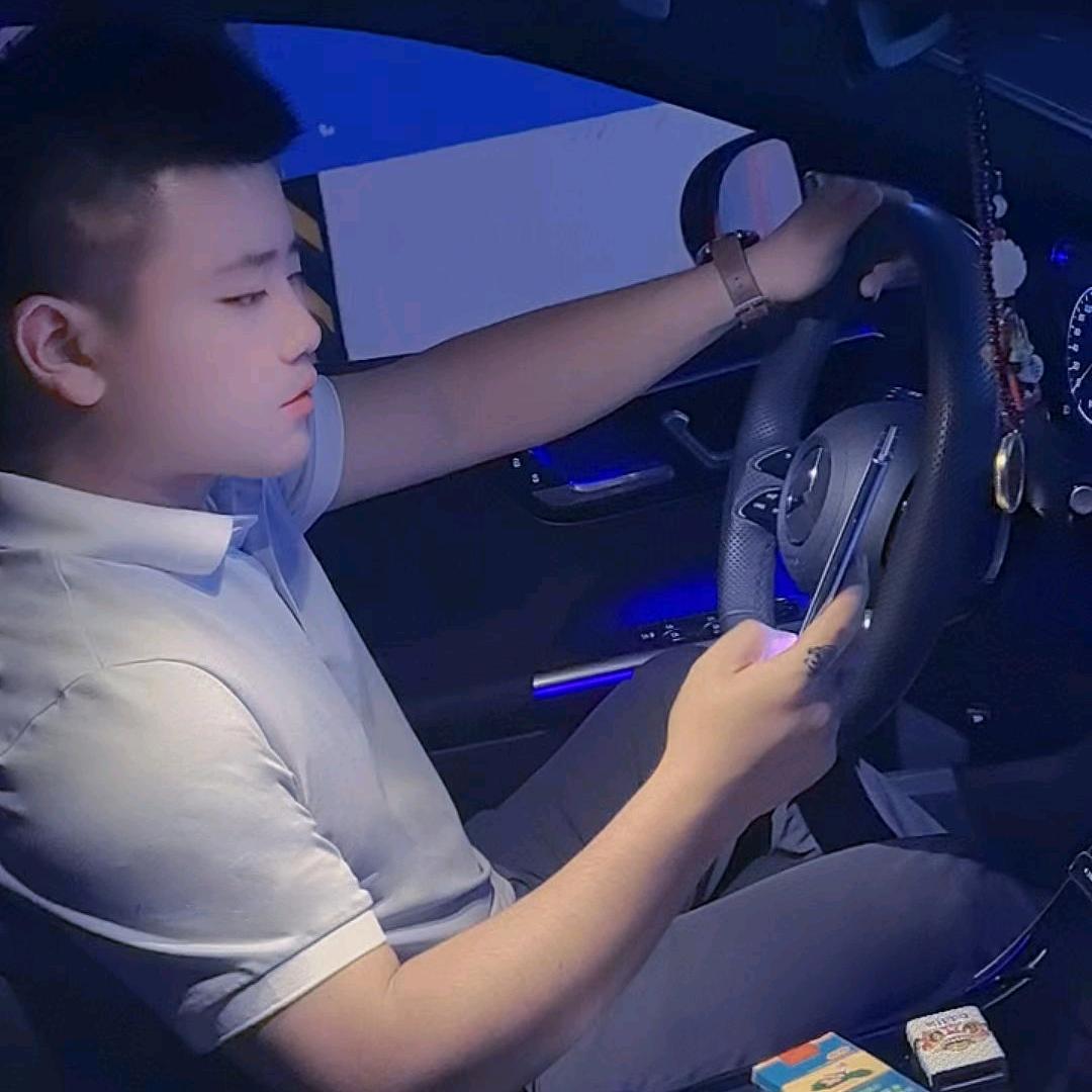 贺哥_夜闯寡妇村_