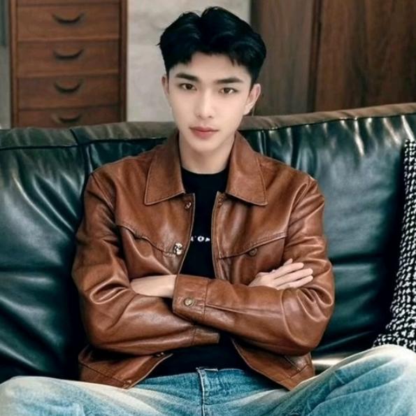 𓄂𝐾𝑒𝑒𝑝𝑖𝑡𝑢𝑝𓆃