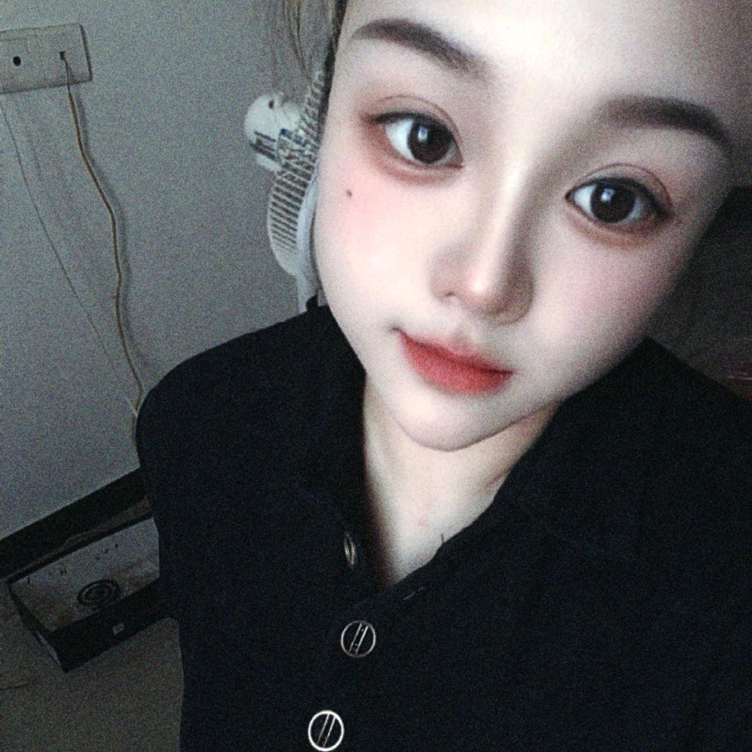 嗯哼