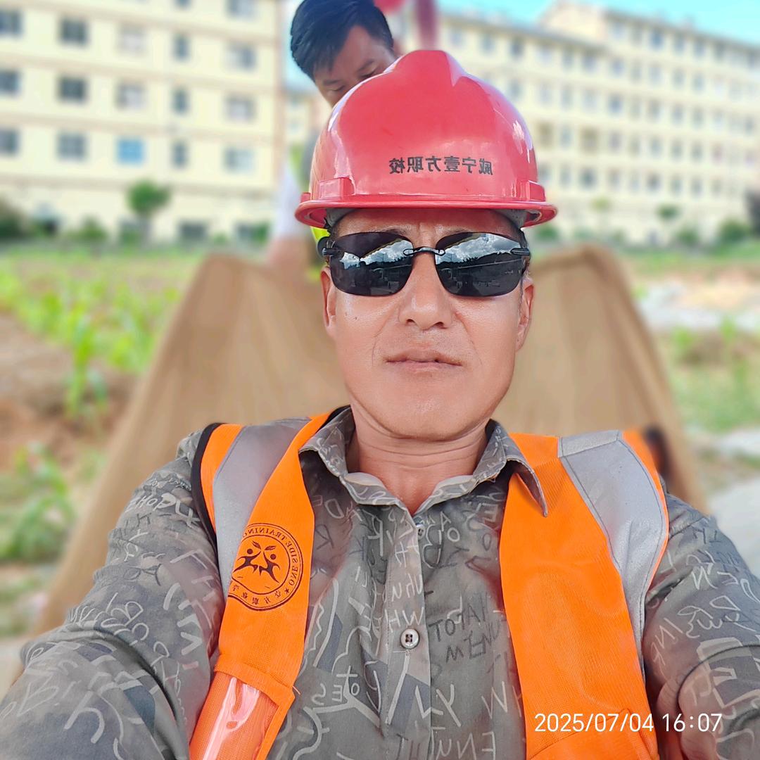 ℳℬ爱恨随意ℯℱ🦜