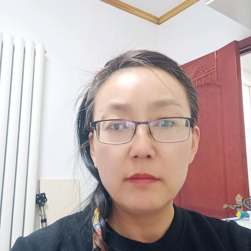 晓晓笑笑