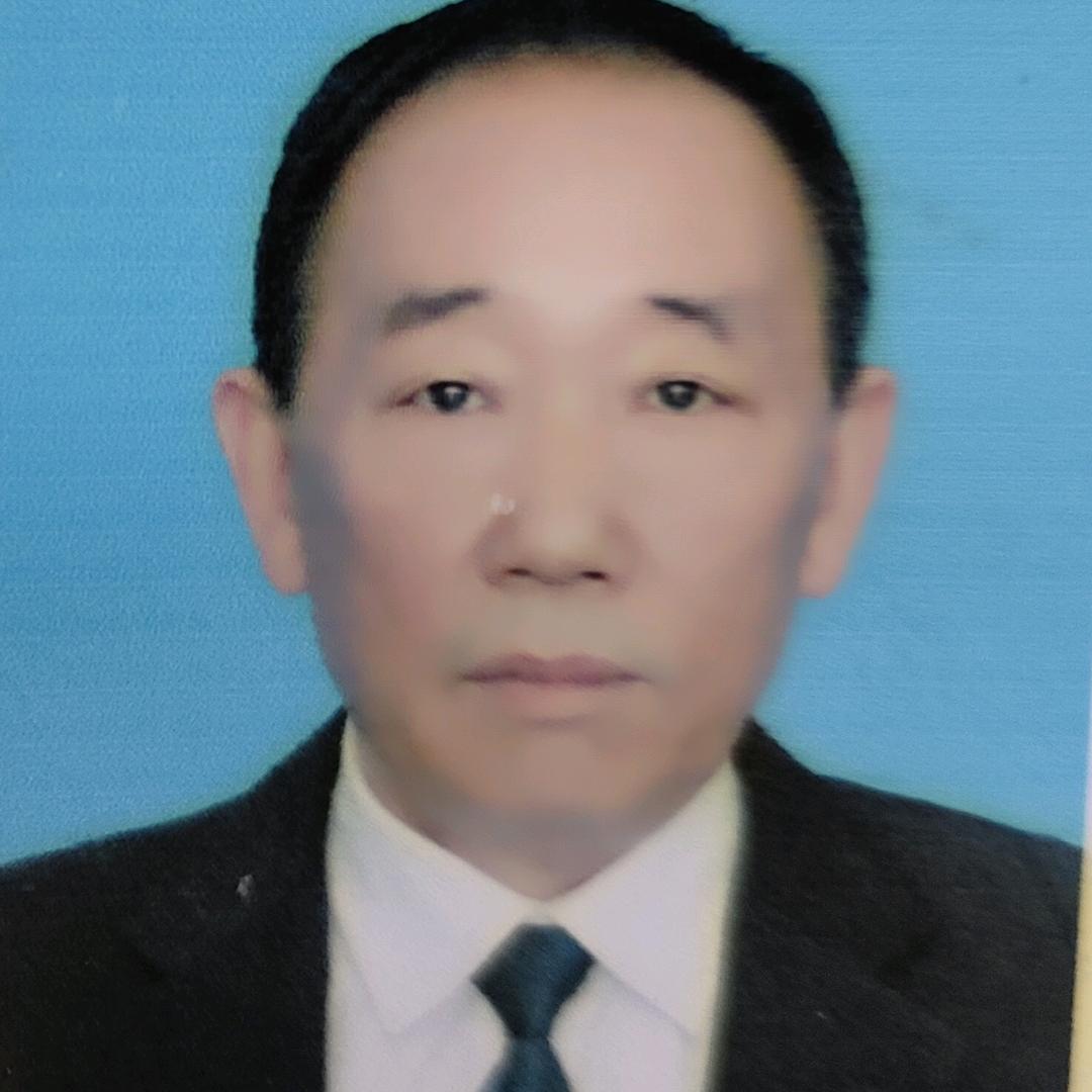 胡群山