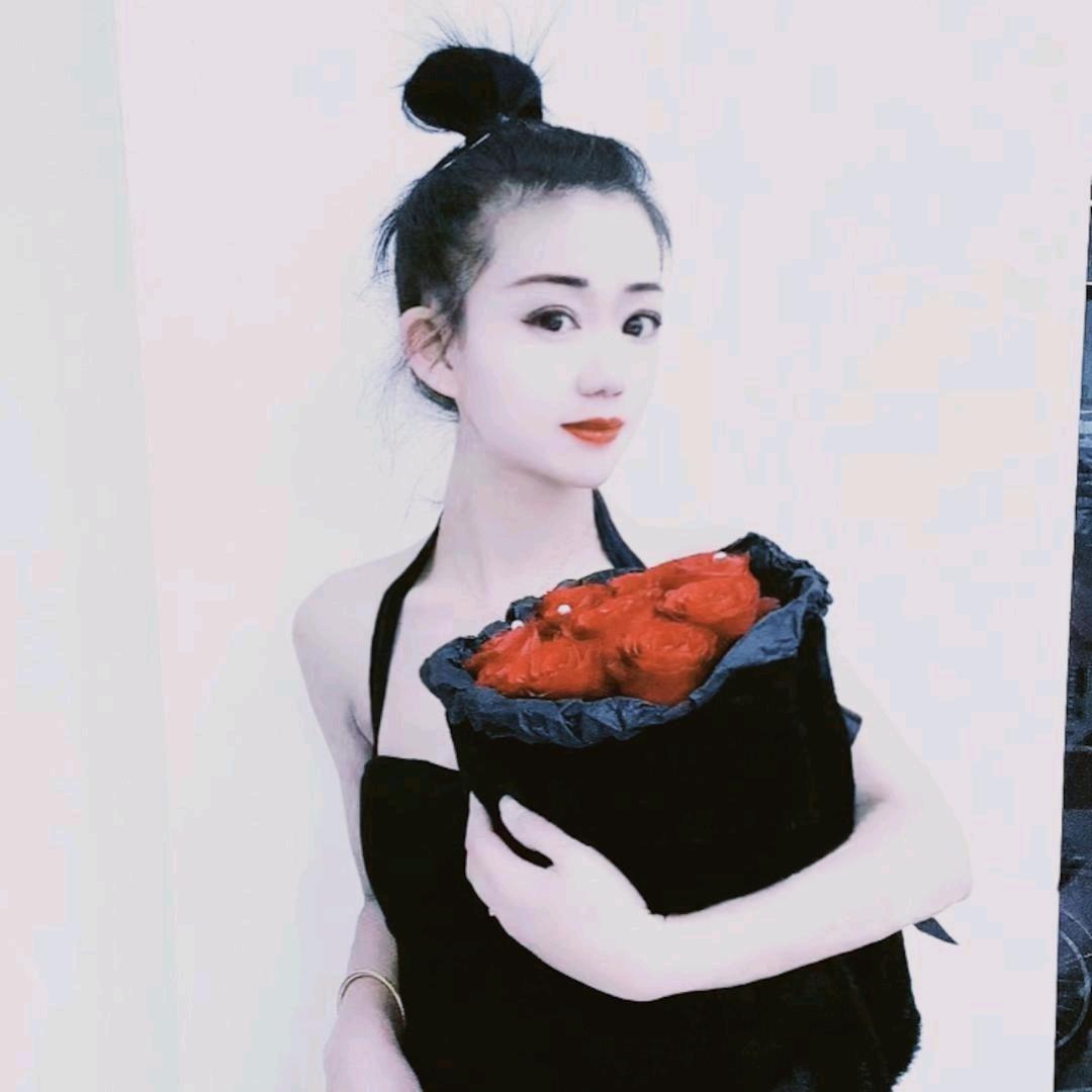 庄寨独衣无贰女装店