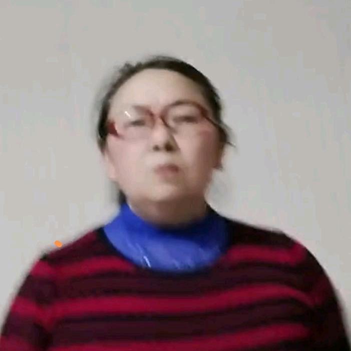 蓝魅早下午5.30开播