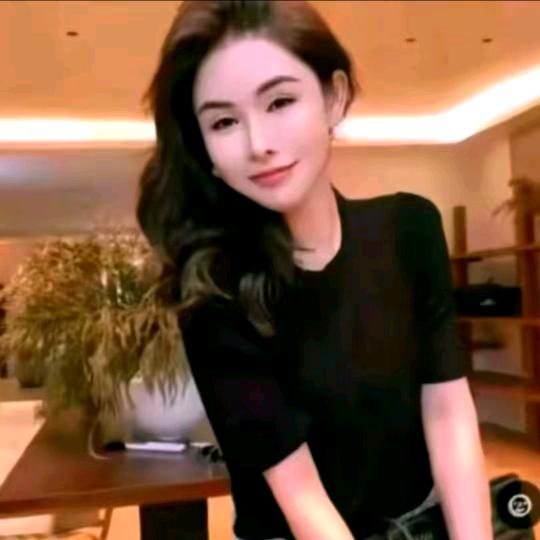 侯點點【爆款甄选】