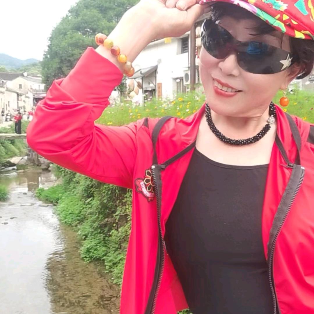 彩虹姐