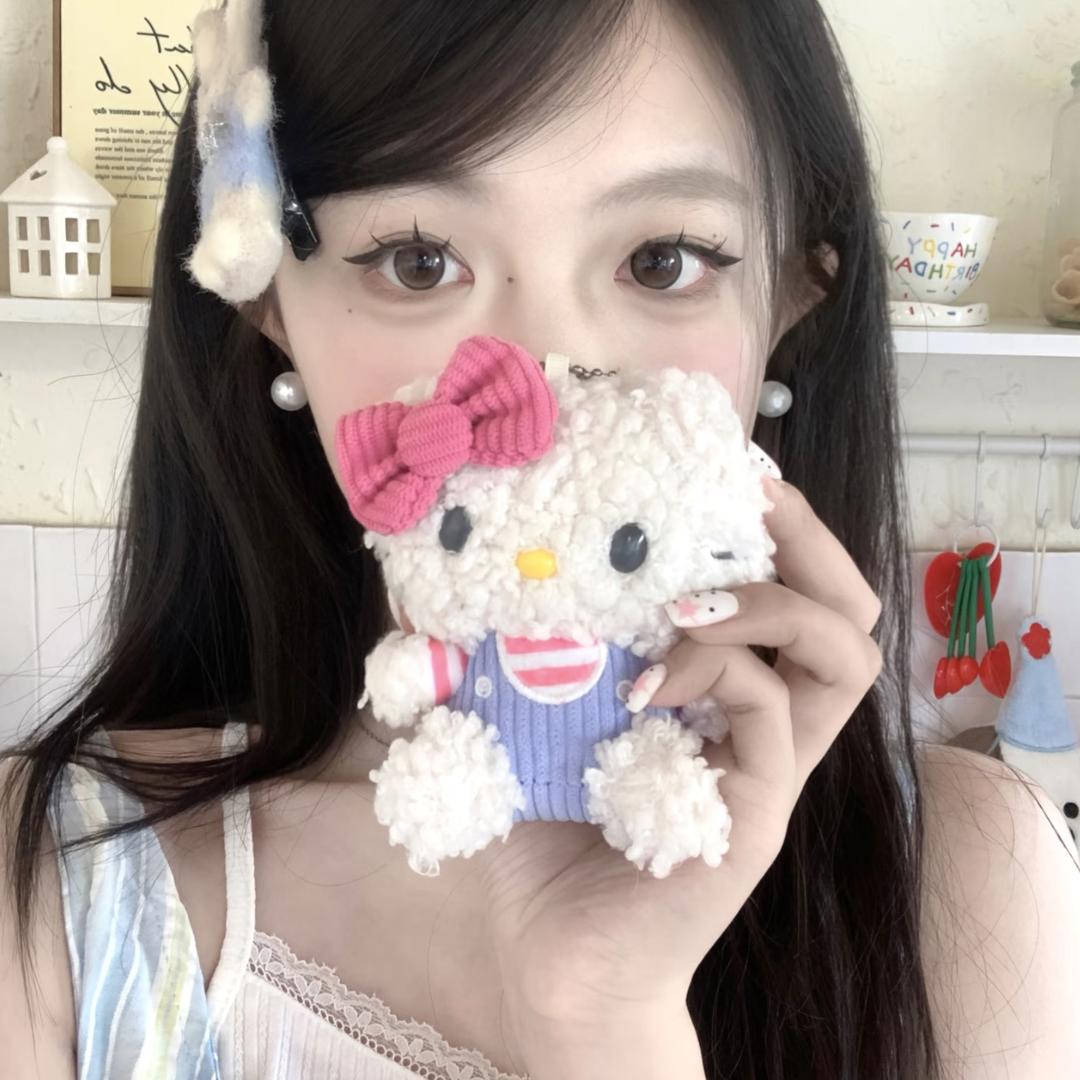 爱吃面包边边🍞