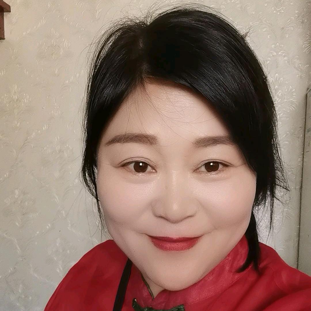 张玲