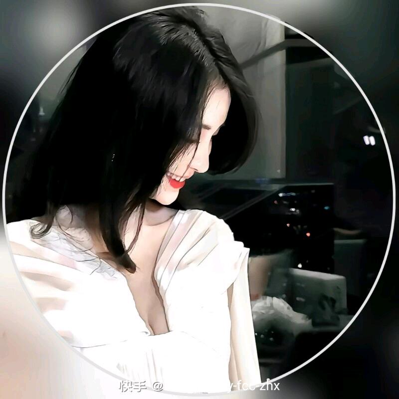 芷^怡·颖ᵃᵇ