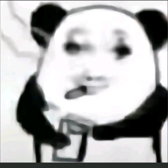 反而平静
