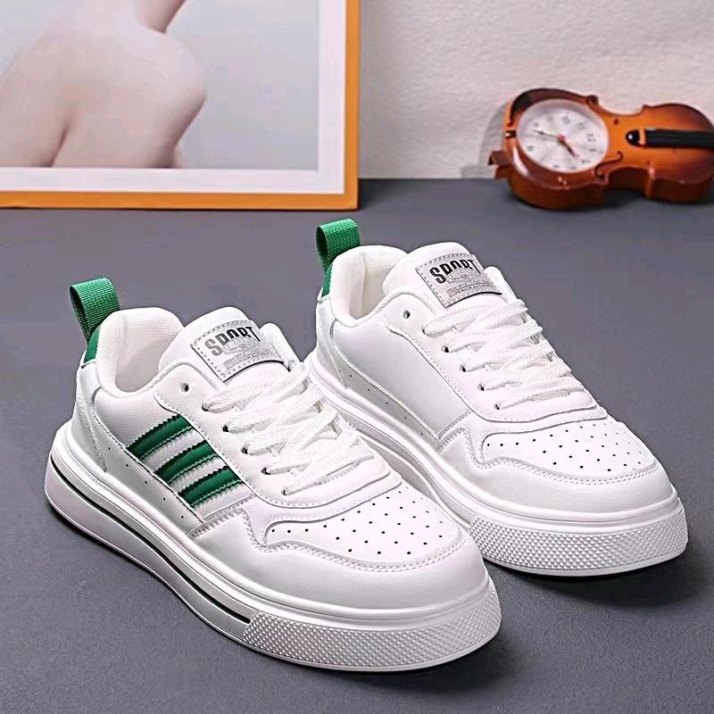 创硕潮鞋精品店