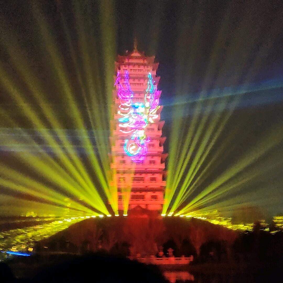 你的衣窗