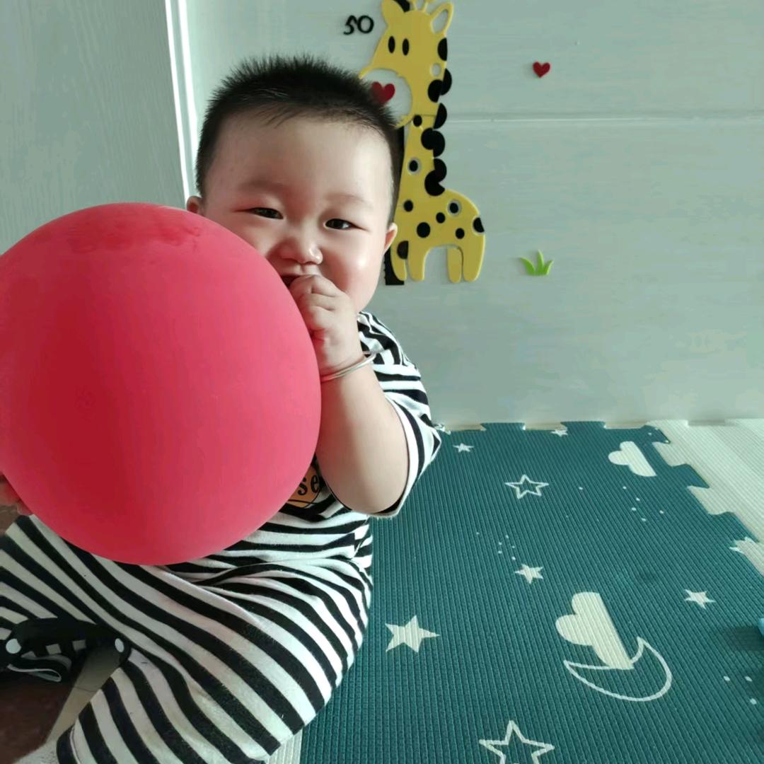 王哈哈要加油吖