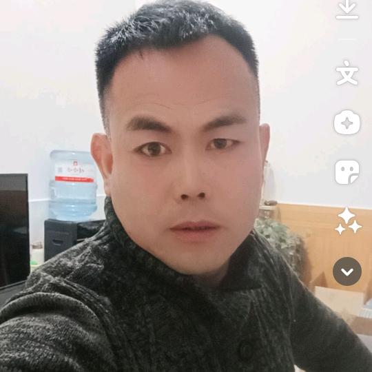 秦岭绿化小崔哥
