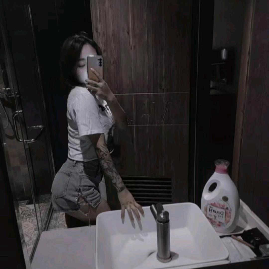 ୧⍤⃝小୧⍤⃝兔୧⍤⃝子