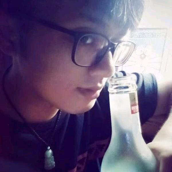 叫我旺仔亚瑟