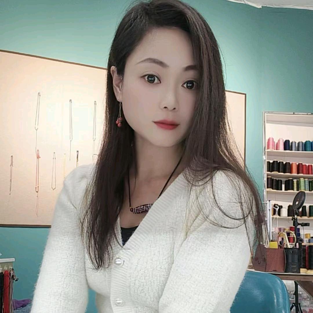 龙鑫艺阁首饰