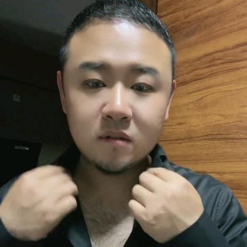 中国🇨🇳葱姜蒜中药材贸易——孙建新