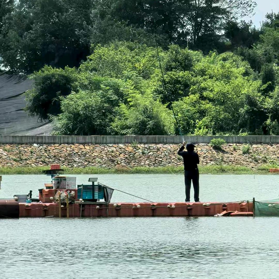 山乘州垂钓翁-探房