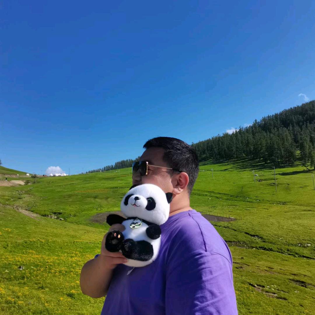 渴了就喝水，饿了就扇嘴