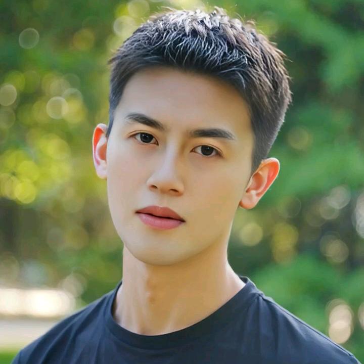 杨哈哈