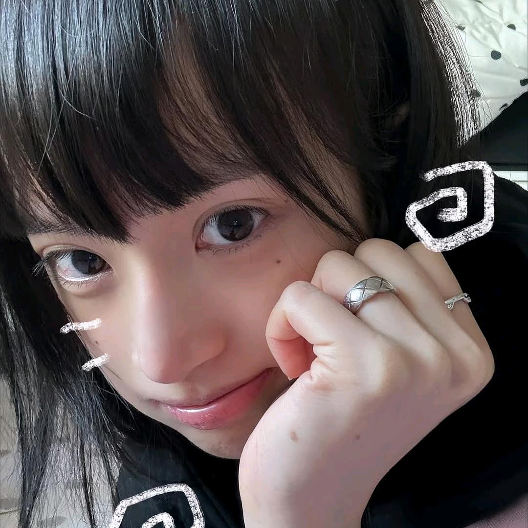 震儿别吃我线了。